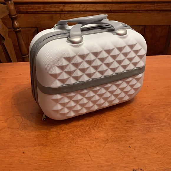 13” Fashion Portable Mini Hardshell Suitcase (White) - Picture 2 of 6